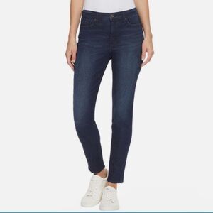 Jessica Simpson Ladies’ High Rise Super Soft Stretch Skinny Jean Blue